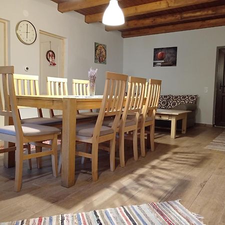 Toeroek Kulcsoshaz Villa Băile Homorod Exterior photo